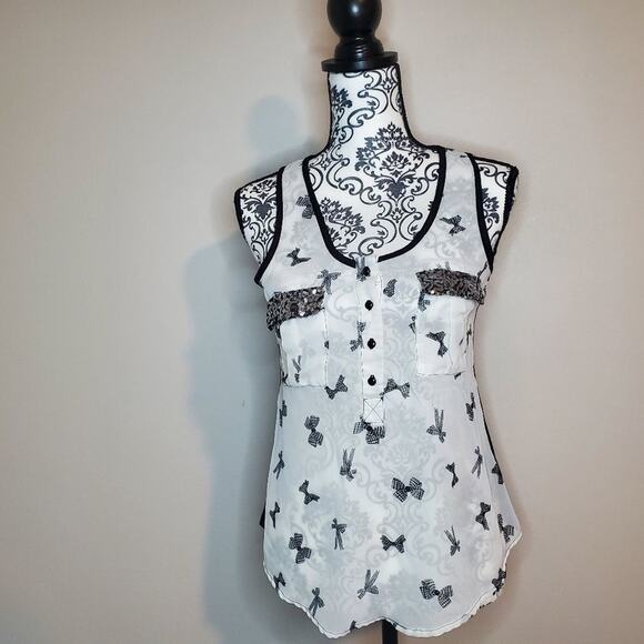 Rue 21 small sheer tank top with sequin accents pockets - Picture 1 of 10